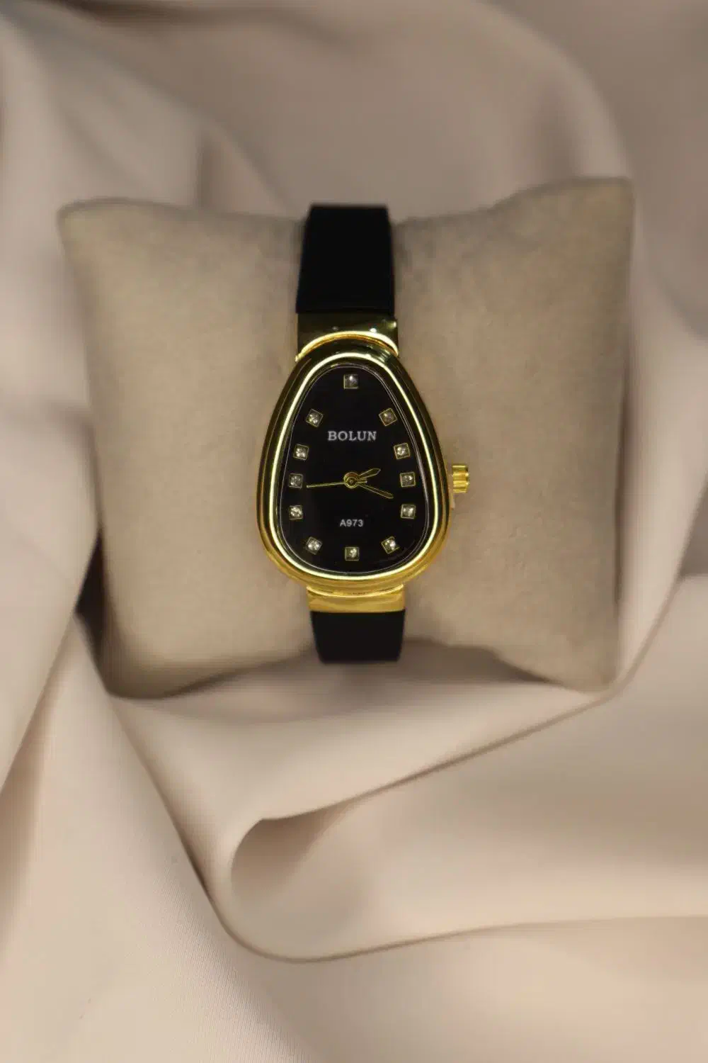 ساعت|ساعت|نیشابور, شهرک ولیعصر|دیوار