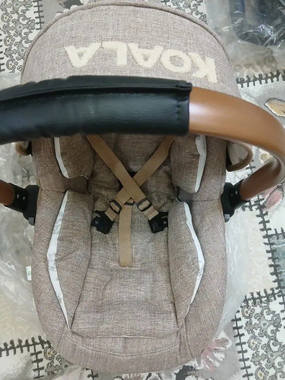 کریر مدل گهواره ای کودک تشک ضخیم کمر دار|کالسکه و لوازم جانبی|زنجان, |دیوار