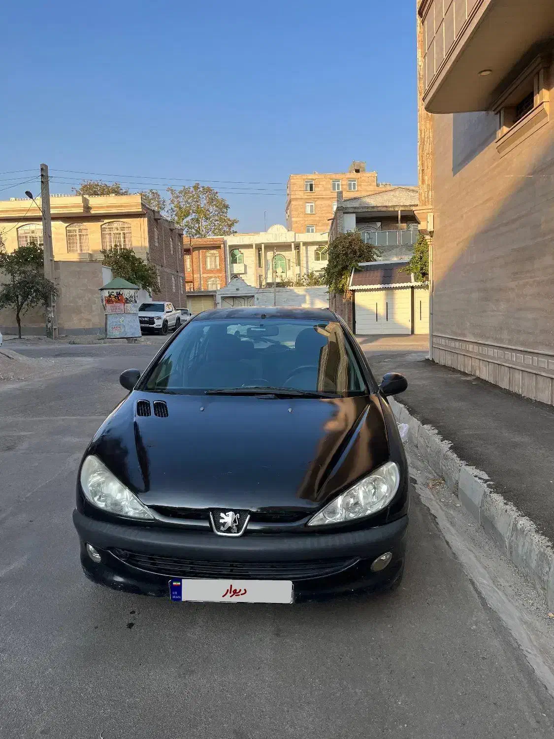 ۲۰۶ مدل ۸۲ مشکی دور رنگ فنی سالم|خودرو سواری و وانت|مراغه, |دیوار