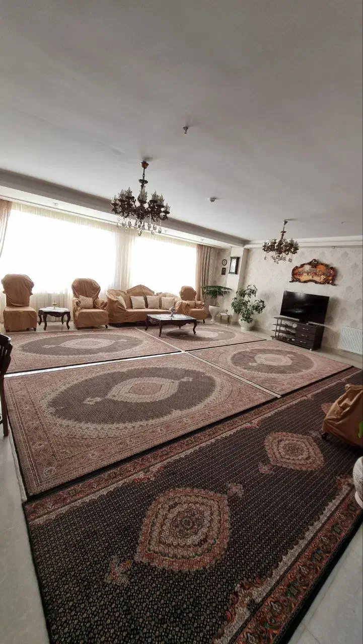 یک واحد ۱۳۰متر زیر قیمت بازار|فروش آپارتمان|اردبیل, |دیوار