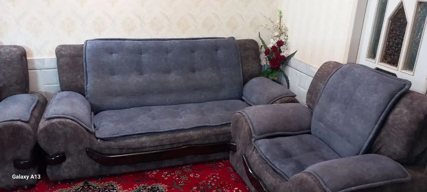 مبل راحتی ۷نفر تمیز نو بدون پارگی یا شکستگی|مبلمان خانگی و میز عسلی|تربت‌حیدریه, یحیی آباد|دیوار