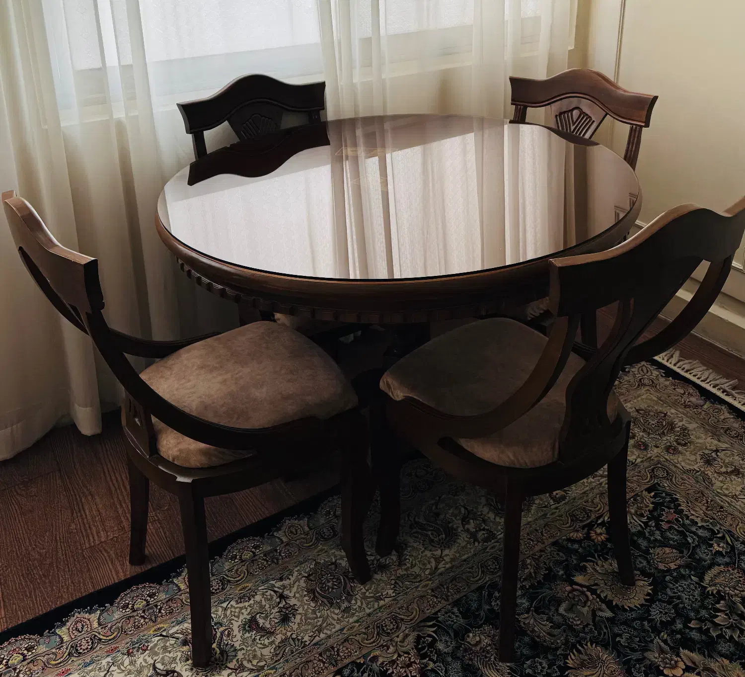 میز نهارخوری ۴ نفره چوب راش|میز و صندلی غذاخوری|ری, دیلمان|دیوار