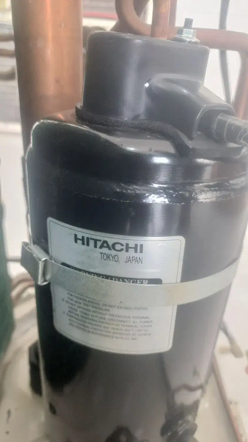 کندانسور ۱۸ هزار هیتاچی|کولر گازی و فن‌کوئل|ابریشم, |دیوار