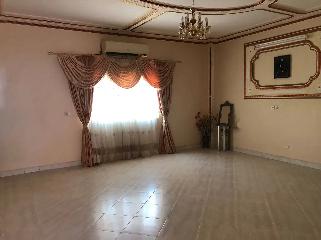 ویلایی فول فروشی|فروش خانه و ویلا|ارزوئیه, |دیوار