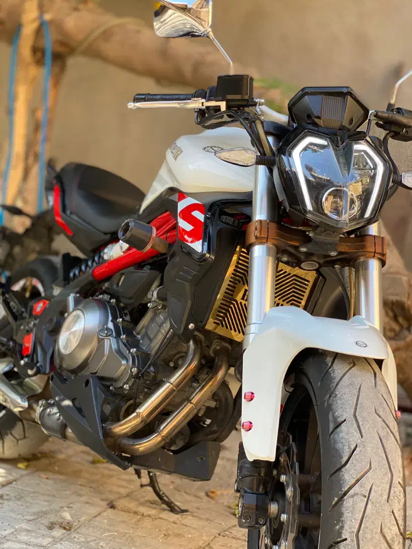 بنلی 300|موتورسیکلت|کرمانشاه, |دیوار