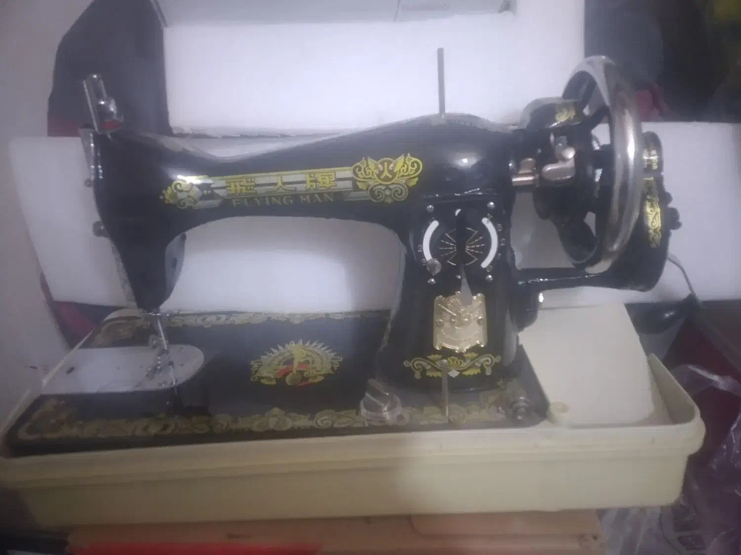 دو عدد چرخ خیاطی مارشال ژاپنی وچینی|چرخ خیاطی و ریسندگی|شهرکرد, |دیوار