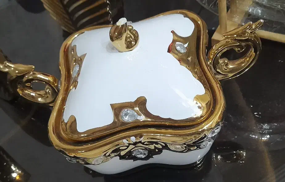 گز خوری|ظروف سرو و پذیرایی|ری, شهادت|دیوار