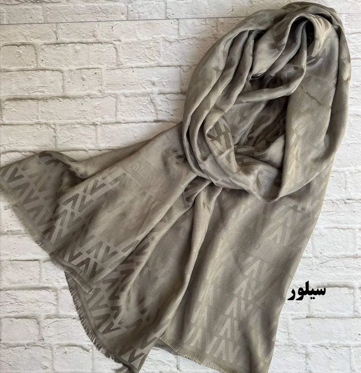 فروش شالها به قیمت عمده|لباس|رشت, کوی حسینی|دیوار