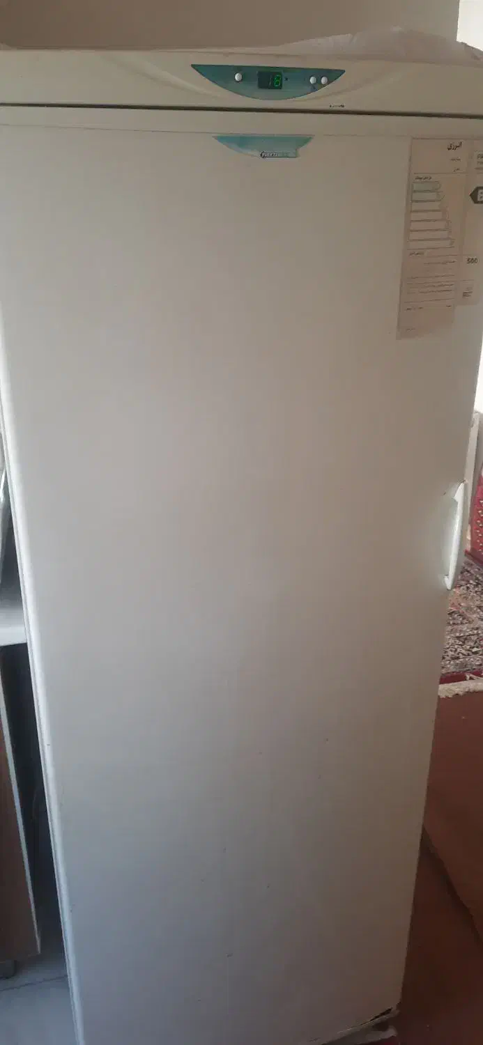 یکعدد یخچال به همراه یکعدد یخچال فریزر پارس|یخچال و فریزر|پردیس, فاز ۳|دیوار