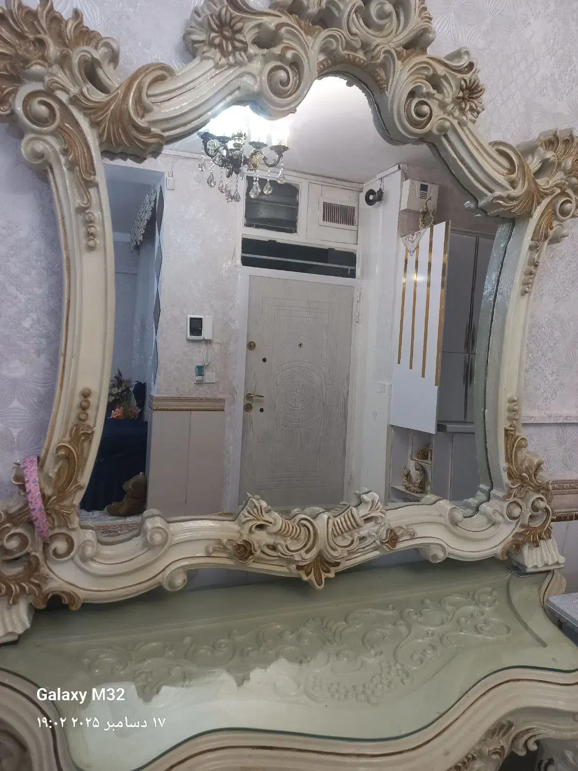 ایینه کنسول|بوفه، ویترین، کنسول|کرمانشاه, |دیوار