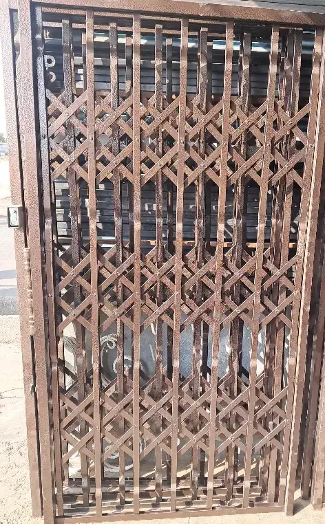 انواع درب آکاردئونی چوبی آهنی دوجداره|عمدهفروشی|محمدیه-قزوین, |دیوار