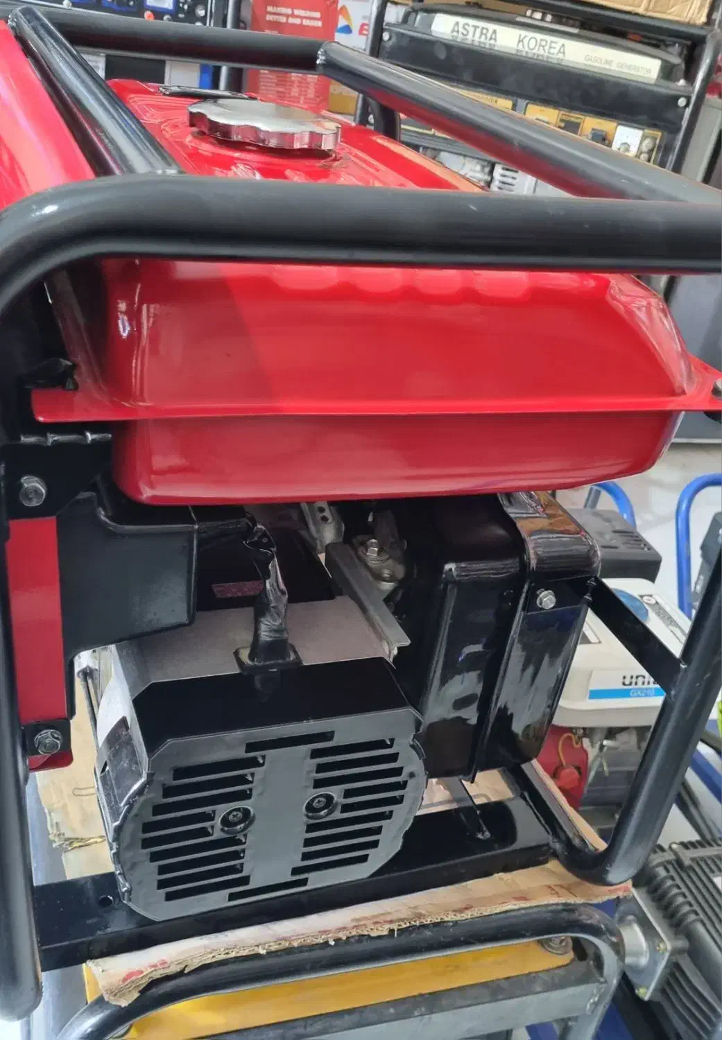 موتور برق عتیقه|کلکسیون اشیاء عتیقه|رباط‌کریم, الارد|دیوار