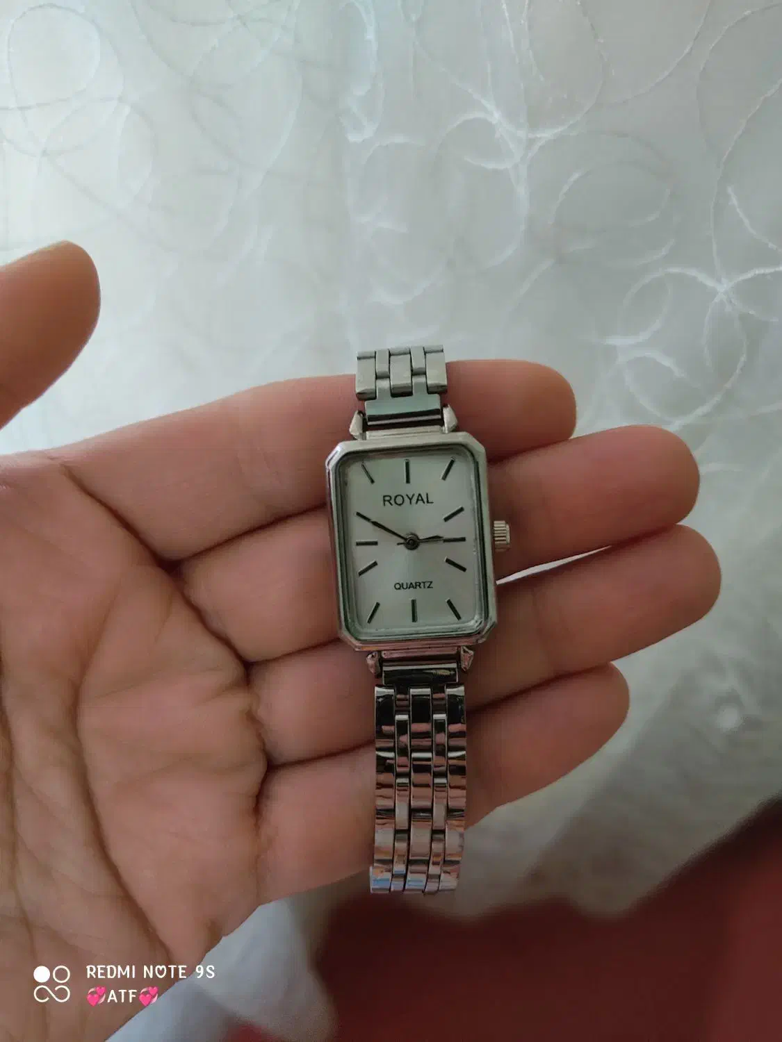 ساعت نو نو|ساعت|گلبهار, شهر جدید گلبهار|دیوار