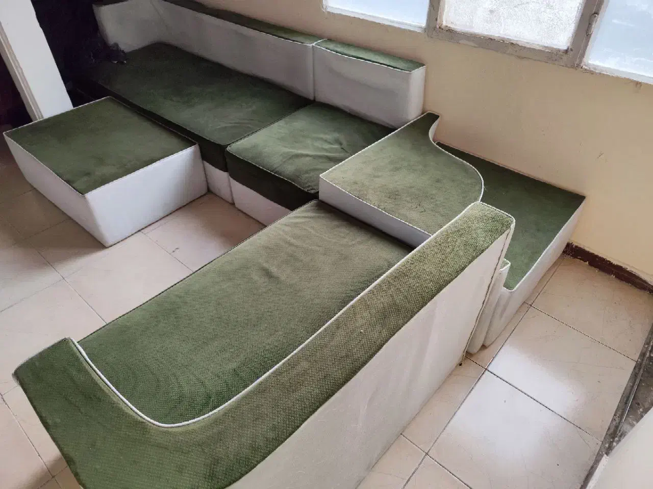 مبل در حد نو تمیز|مبلمان خانگی و میز عسلی|تهران, وحیدیه|دیوار