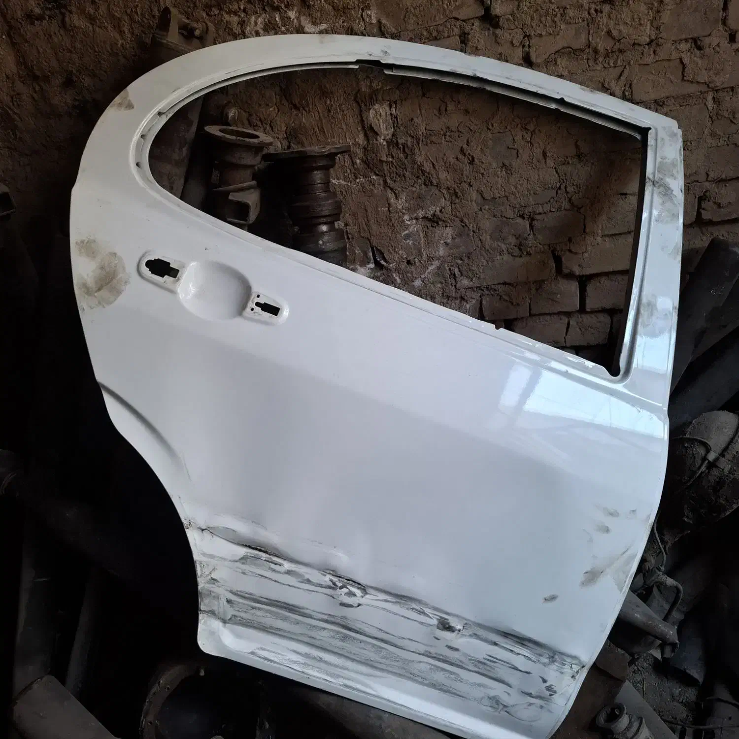 درب کوییک و پژو|قطعات یدکی و لوازم جانبی|بروجرد, |دیوار