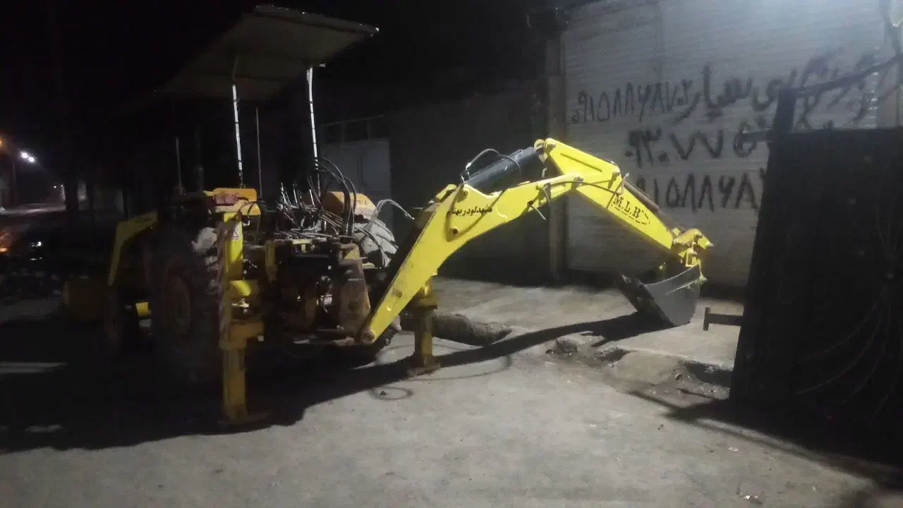 بیل آماده به کار|خودرو سنگین|مشهد, جانباز|دیوار