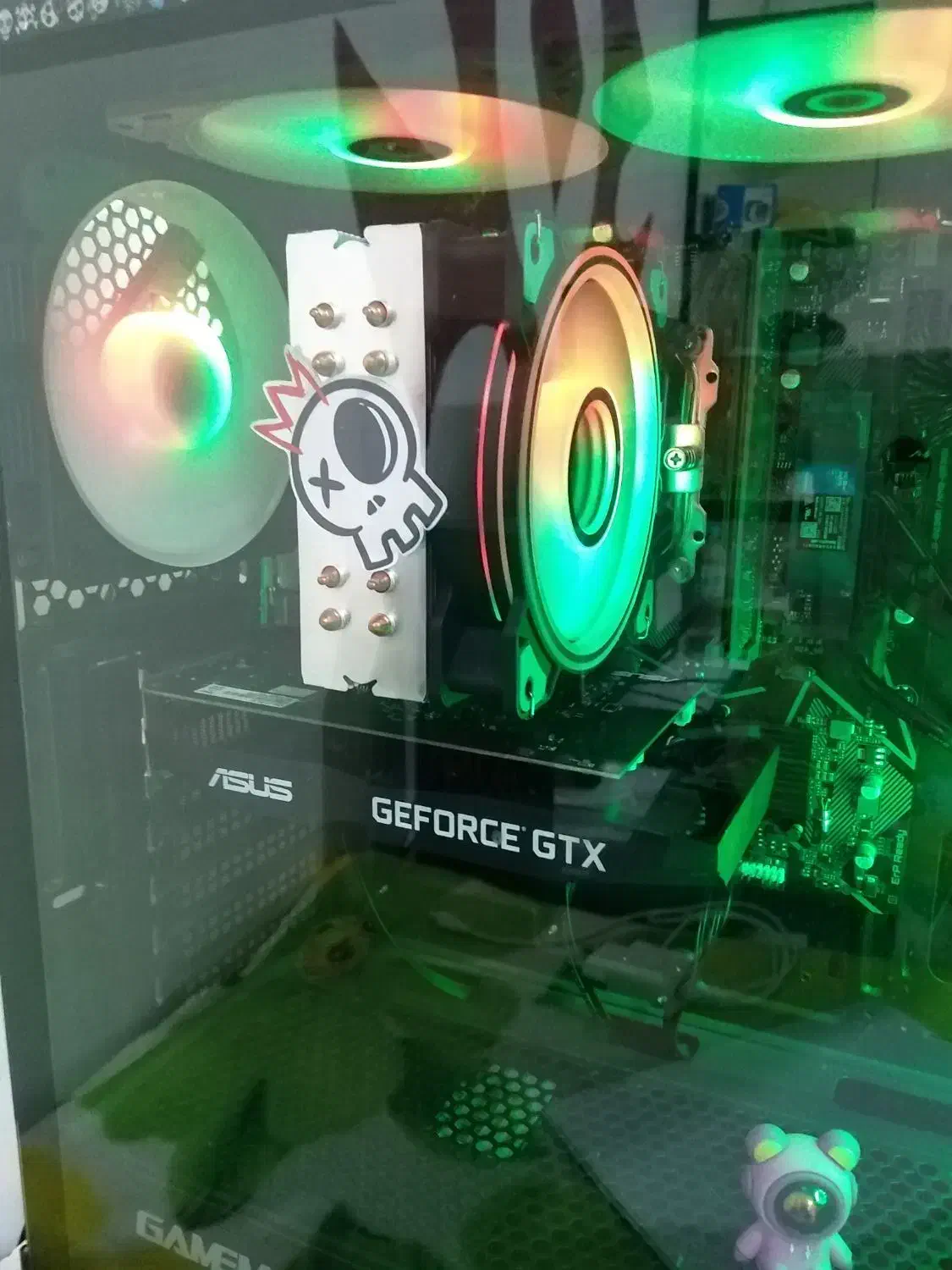 کارت گرافیک 1650 ایسوس 4 گیگ|قطعات و لوازم جانبی رایانه|رشت, پیرکلاچای|دیوار