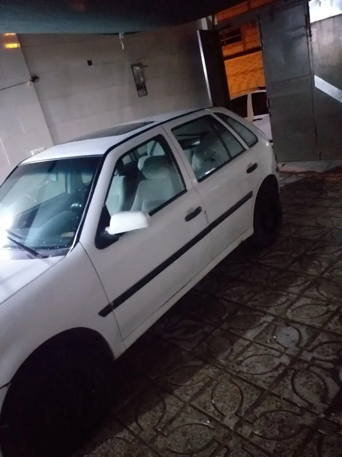 فولکس گل سانروف برقی|خودرو سواری و وانت|لنجان, |دیوار