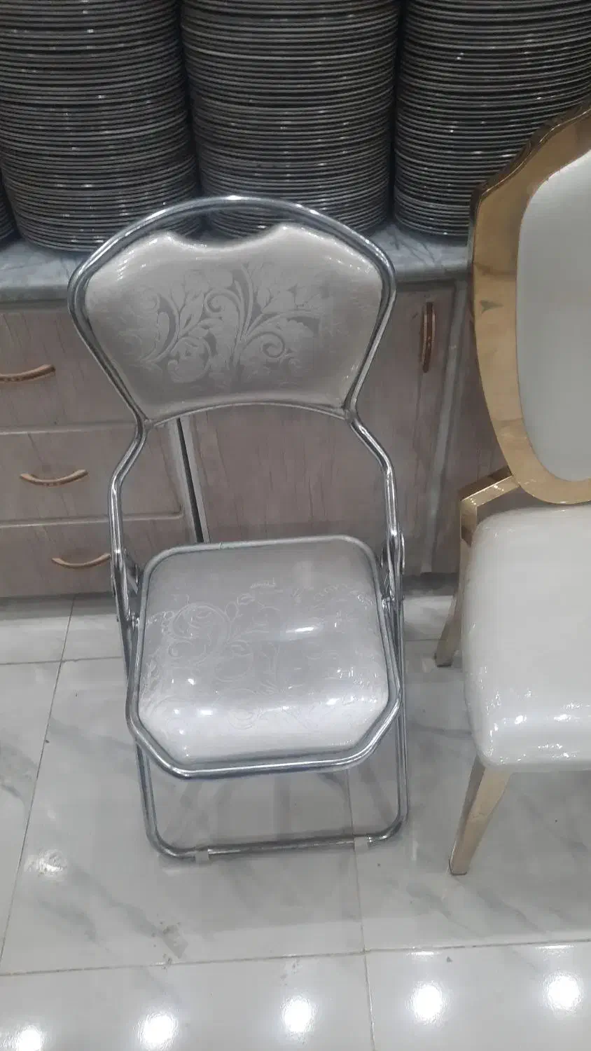 اجاری انواع صندلی تاشو ثابت باند چادر|خدمات پذیرایی، مراسم|فلاورجان, |دیوار