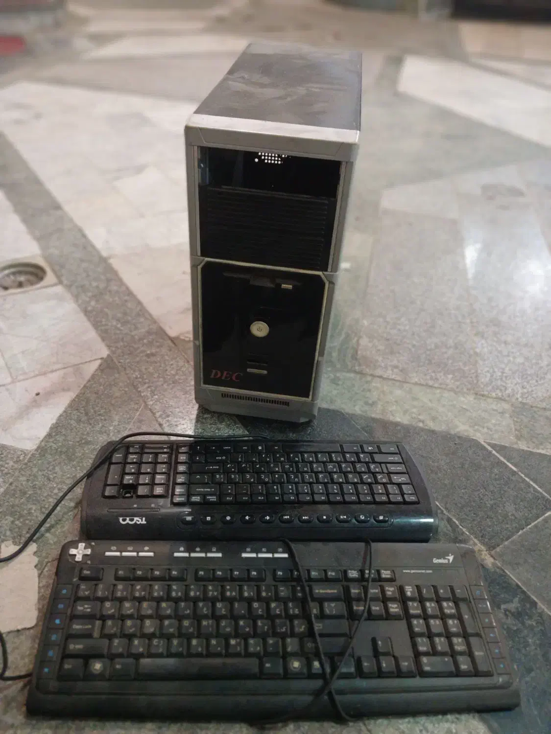 رایگان میباشد|رایانه رومیزی|رشت, منظریه|دیوار