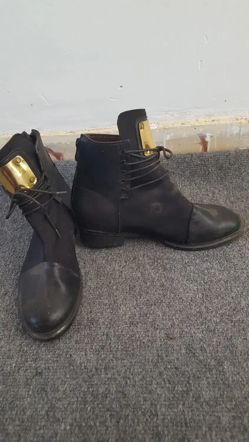 نیم بوت .سایز۴۰|کیف، کفش، کمربند|سبزوار, امام خمینی (ناوی)|دیوار