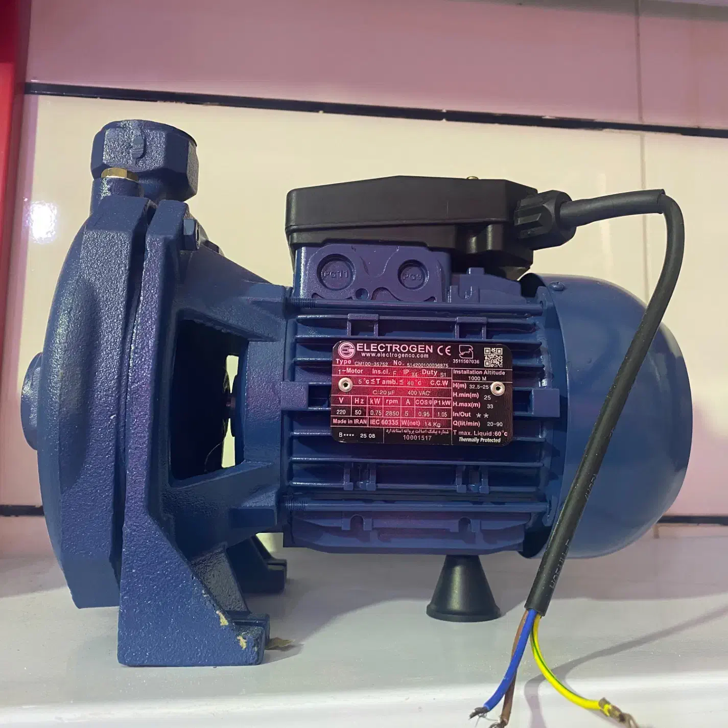 پمپ یک اسب بشقابی الکتروژن|مصالح و تجهیزات ساختمان|خوی, |دیوار