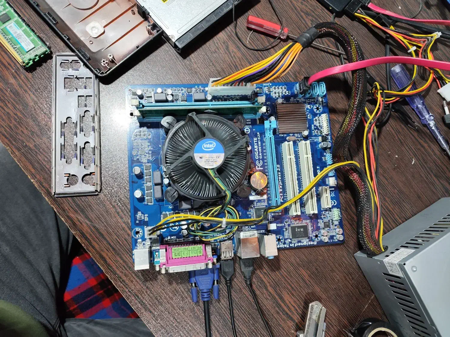 مادربرد h61 با cpu i5|قطعات و لوازم جانبی رایانه|نیشابور, هفده شهریور|دیوار