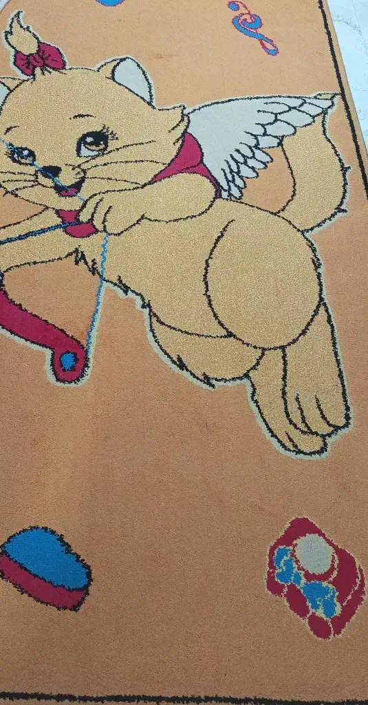 فرش کودک شیک فروش فوری قیمت مناسب|فرش|اصفهان, شهرک ولیعصر|دیوار