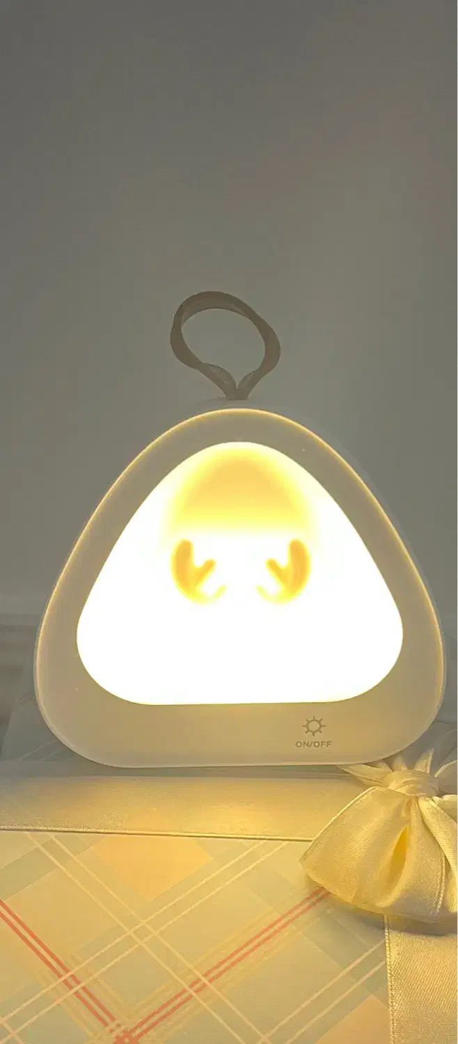 چراغ خواب خارجی آکبند|چراغ خواب و آباژور|تبریز, |دیوار