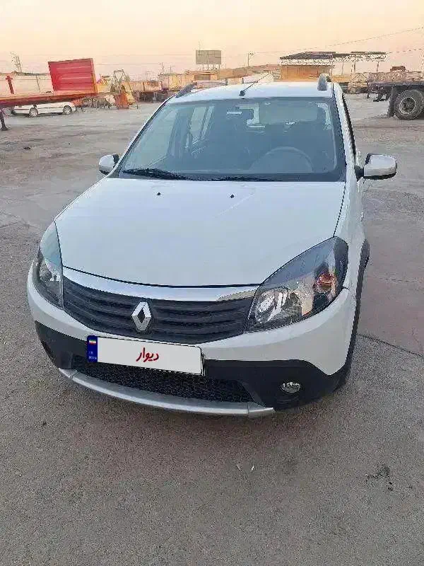 ساندرو استپ وی مدل ۲۰۱۷ خیلی نو|خودرو سواری و وانت|یزد, |دیوار