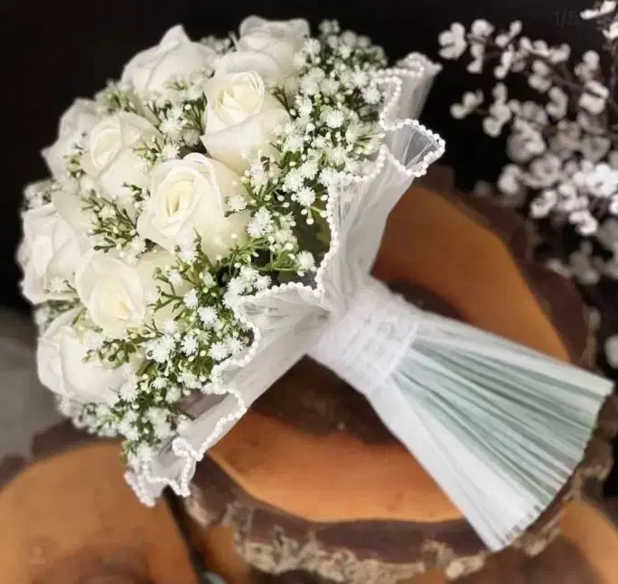 دسته گل عروس|گل مصنوعی|تهران, پرستار|دیوار