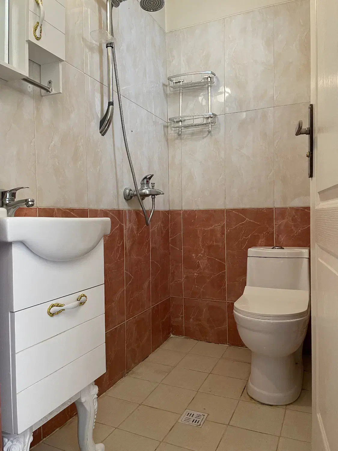 آپارتمان ۵۰متری پر نور و خوش ویو