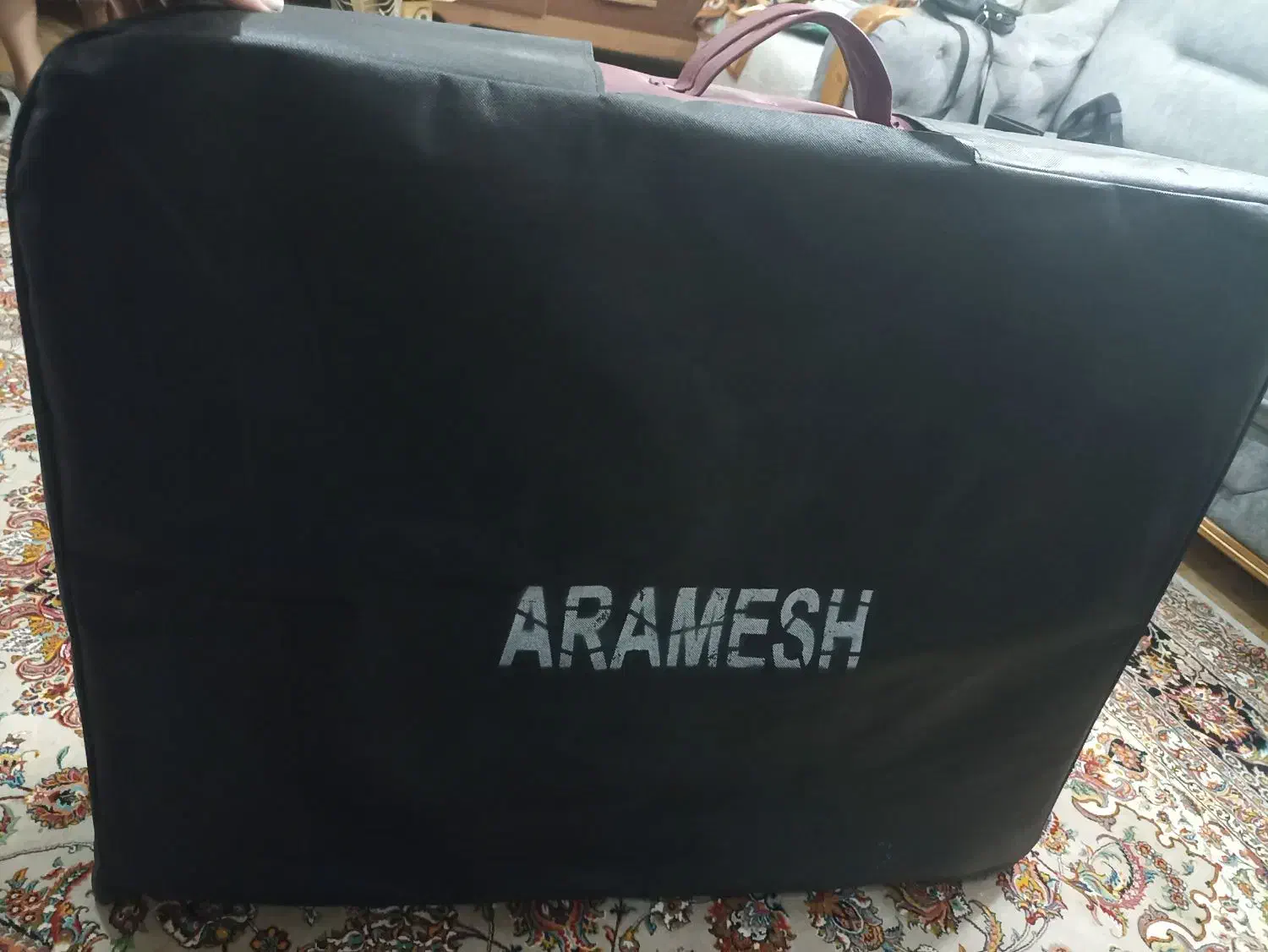 تخت پرتابل ماساژ مدل آرامش نو استفاده نشده|آرایشگاه و سالن‌های زیبایی|لنگرود, |دیوار