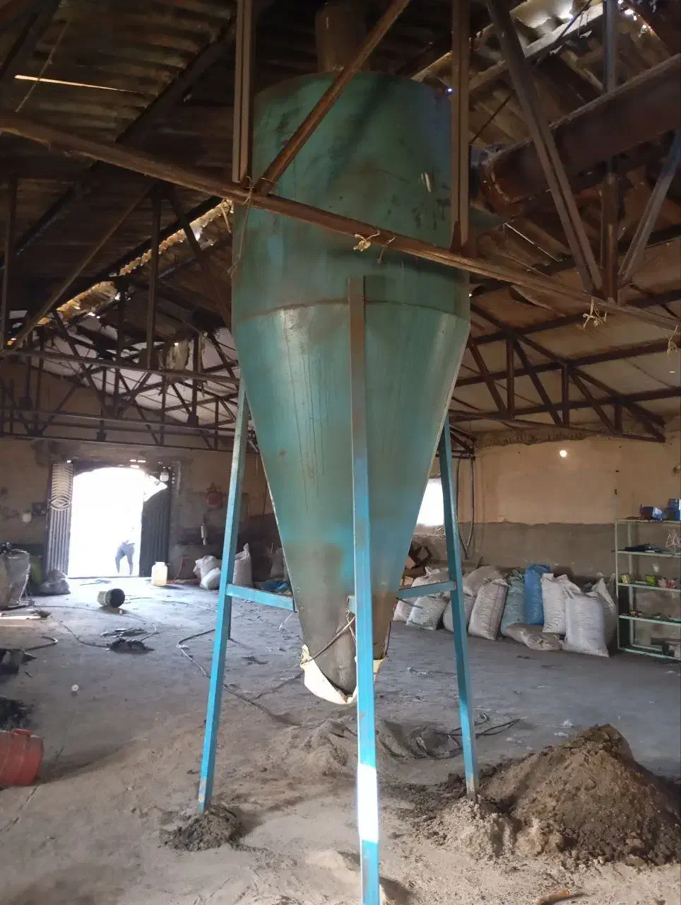 خط تولید زغال فشرده همراه با کوره صنعتی ۲ تن|ماشینآلات صنعتی|مراغه, |دیوار