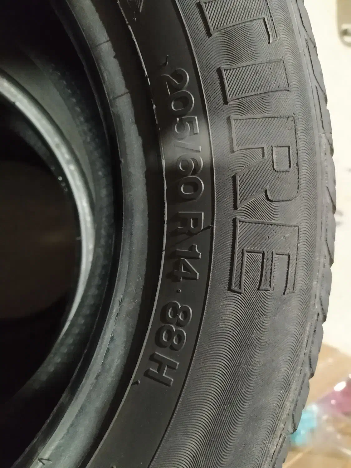 چهار حلقه لاستیک 205 پژو(یزد)|قطعات یدکی و لوازم جانبی|سنندج, |دیوار