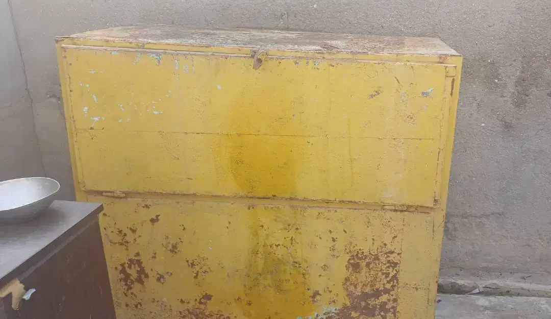 دکه|فروشگاه و مغازه|بندر گناوه, |دیوار