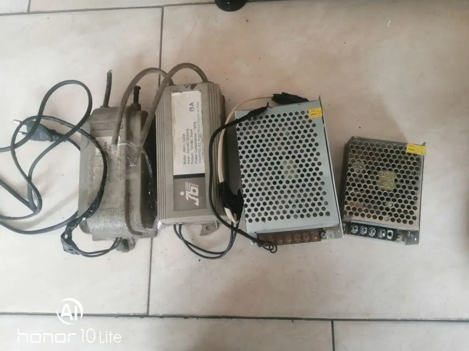 ترانس|لامپ و چراغ|خسروشاه, |دیوار