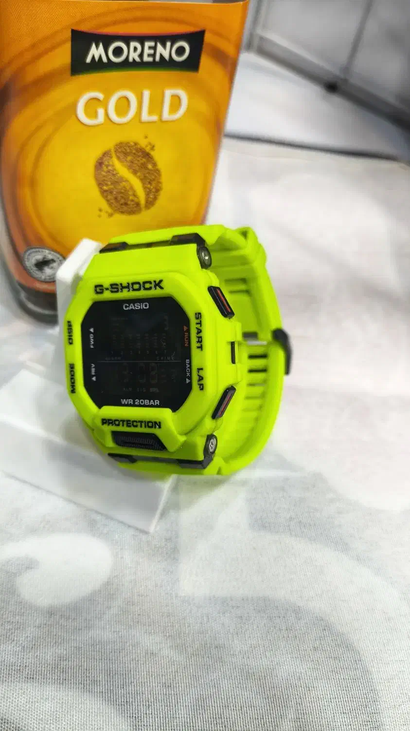 ساعت جیشاک|ساعت|مشهد, عنصری|دیوار