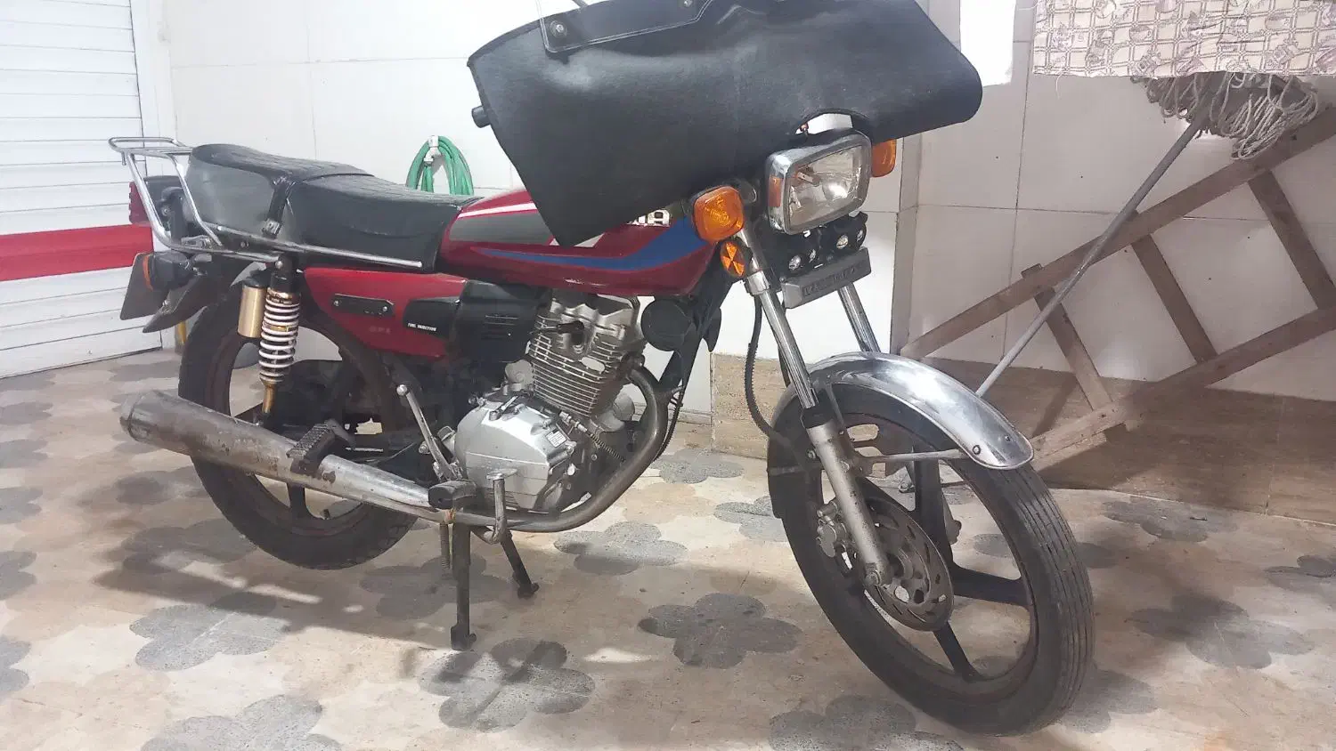 هوندا ۲۰۰مدل ۴۰۱|موتورسیکلت|رشت, کوی قدس|دیوار