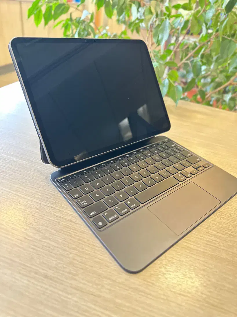 ipad Pro M4 11inch + Magic Keyboard|تبلت|تهران, میرداماد|دیوار