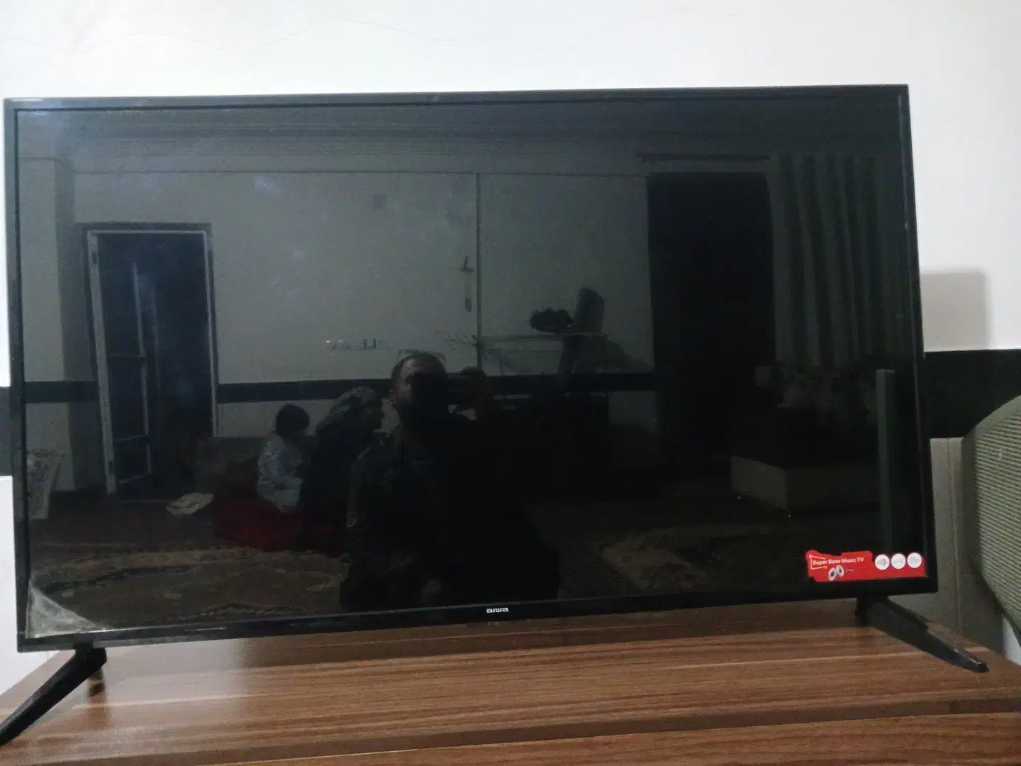 LCD ایوا|تلویزیون و پروژکتور|گرگان, |دیوار