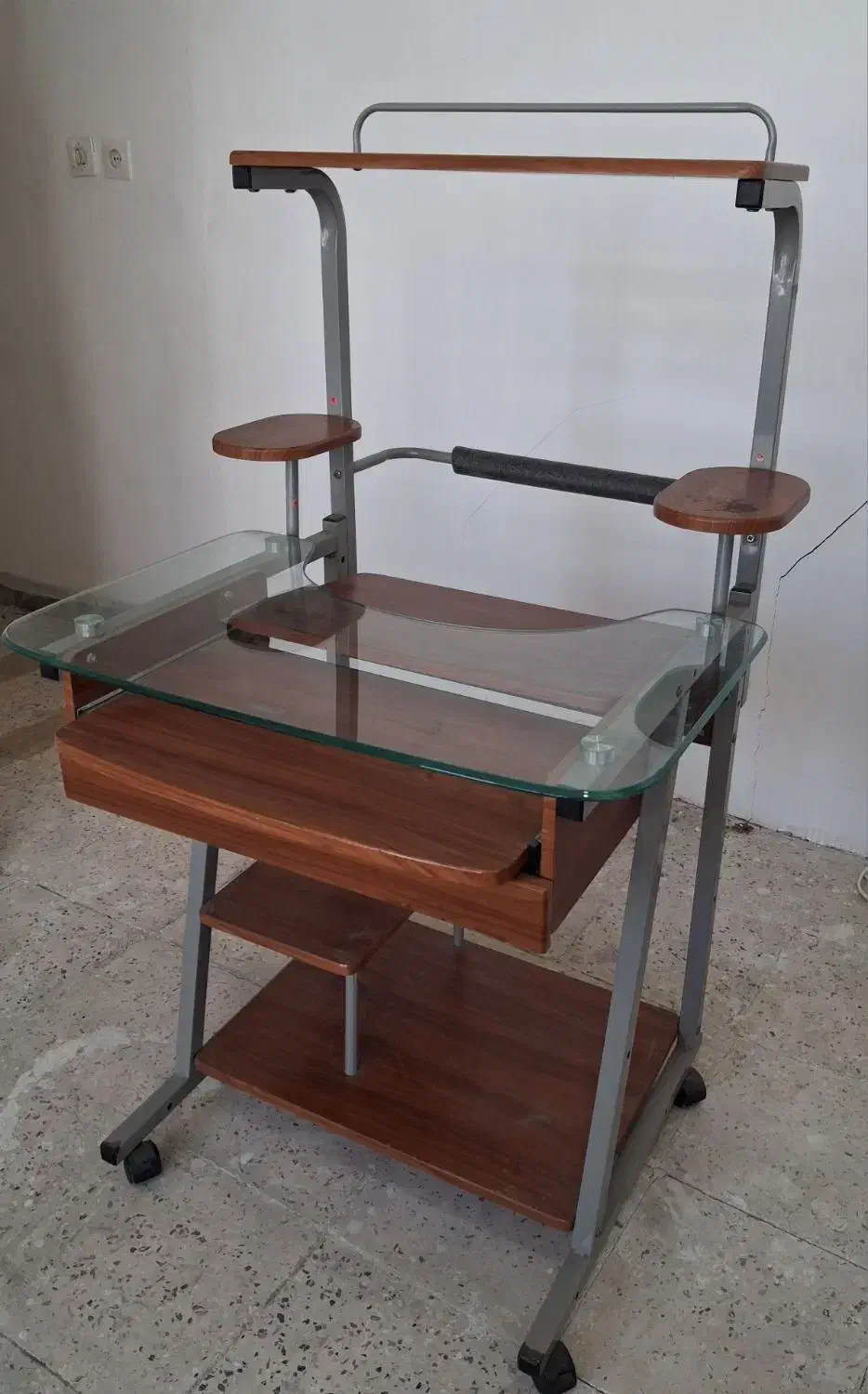 میز کامپیوتر و تحریر|میز تحریر و کامپیوتر|ساری, |دیوار