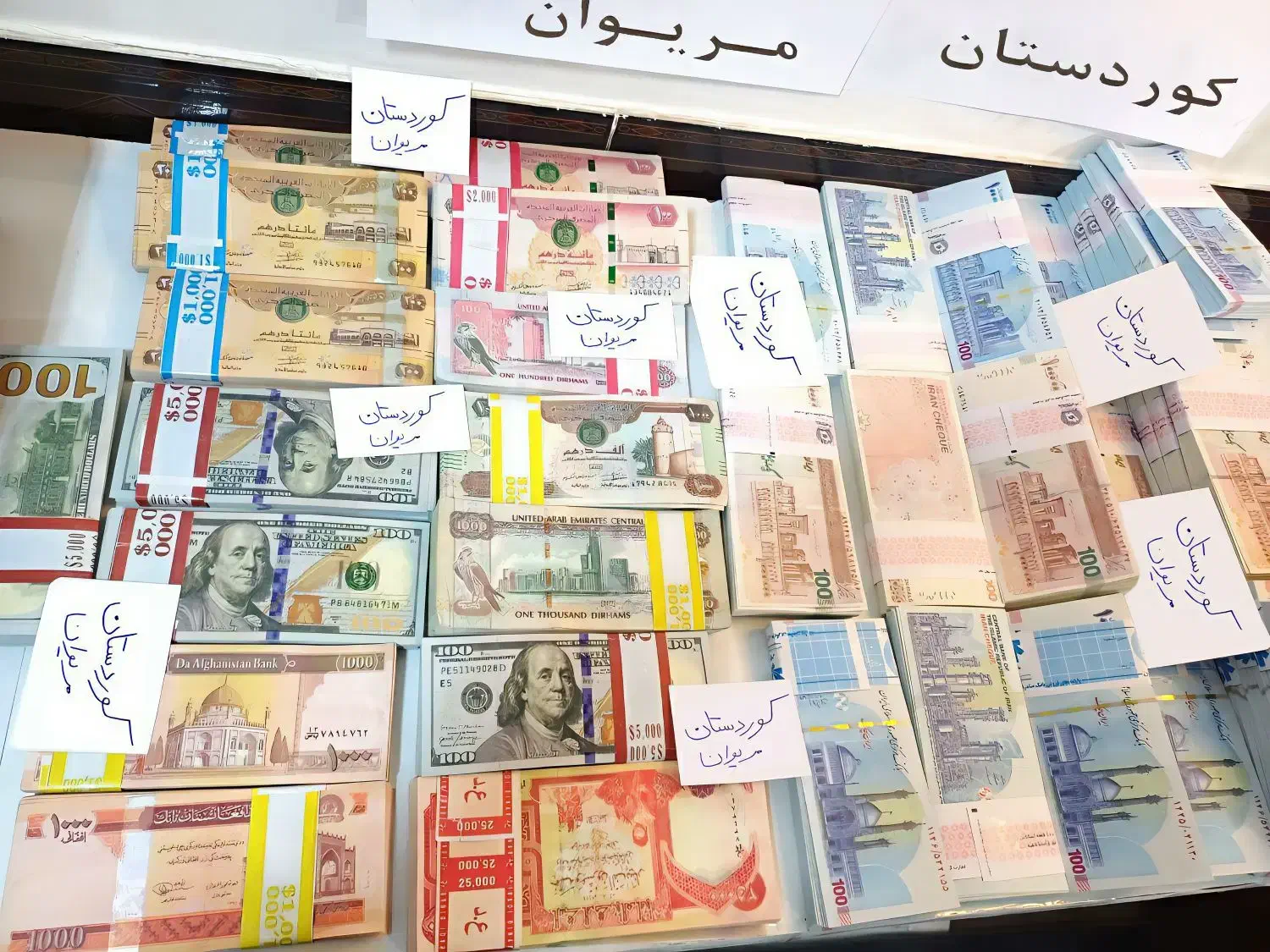 دلار اسکناس کلکسیونی(فول کپی)|کلکسیون سکه، تمبر، اسکناس|تهران, صادقیه|دیوار