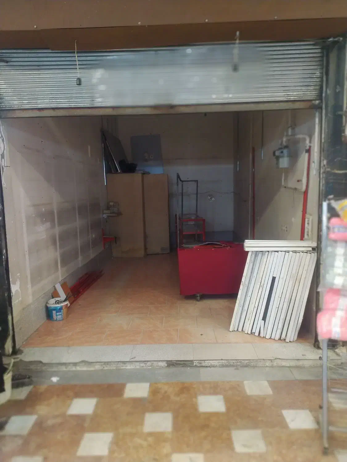 اجاره مغازه پوشاک فروشی|اجارهٔ مغازه و غرفه|ارومیه, |دیوار