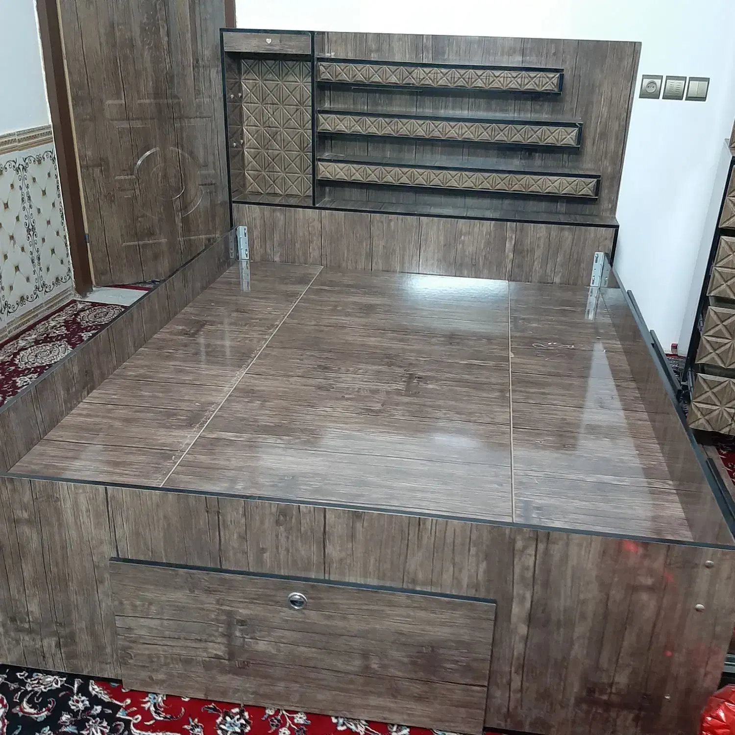 سرویس خواب نو  قیمت استثنایی|تخت و سرویس خواب|کازرون, |دیوار