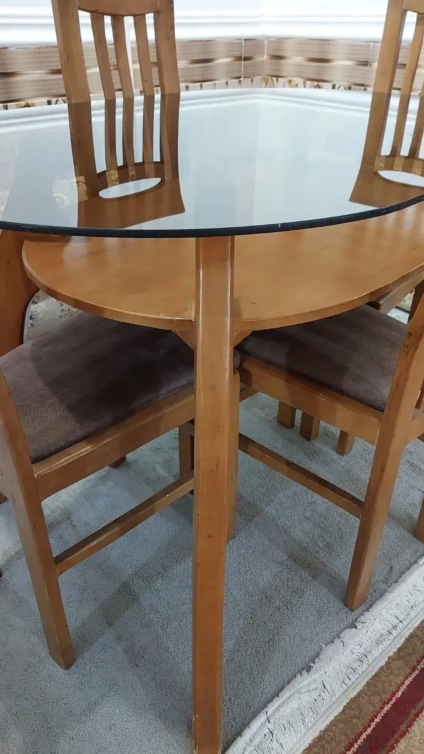 میز وصندلی غذا خوری ۴نفره|میز و صندلی غذاخوری|بهبهان, |دیوار