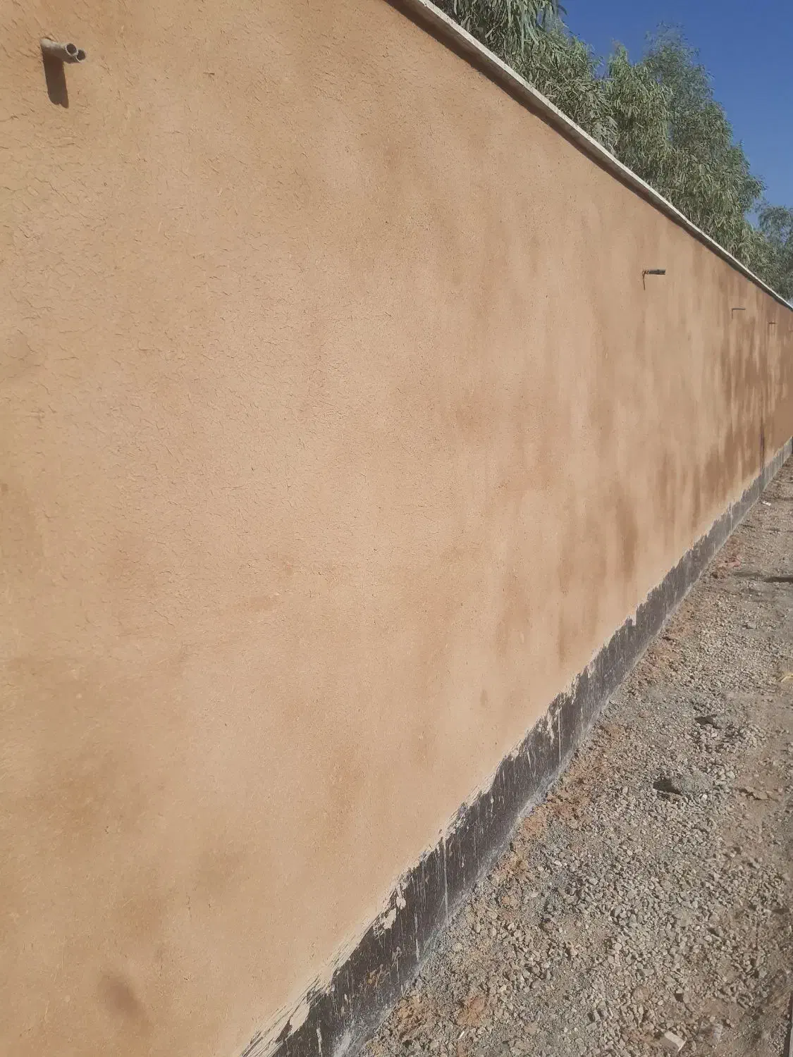 سیمانکاری وکاهگل کشی .خرده کاری چاله اسانسور|خدمات پیشه و مهارت|اصفهان, شهرک زاینده رود|دیوار