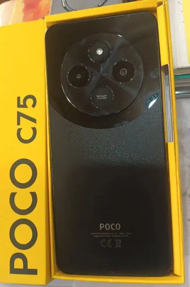 پوکوc75|موبایل|بروجرد, |دیوار