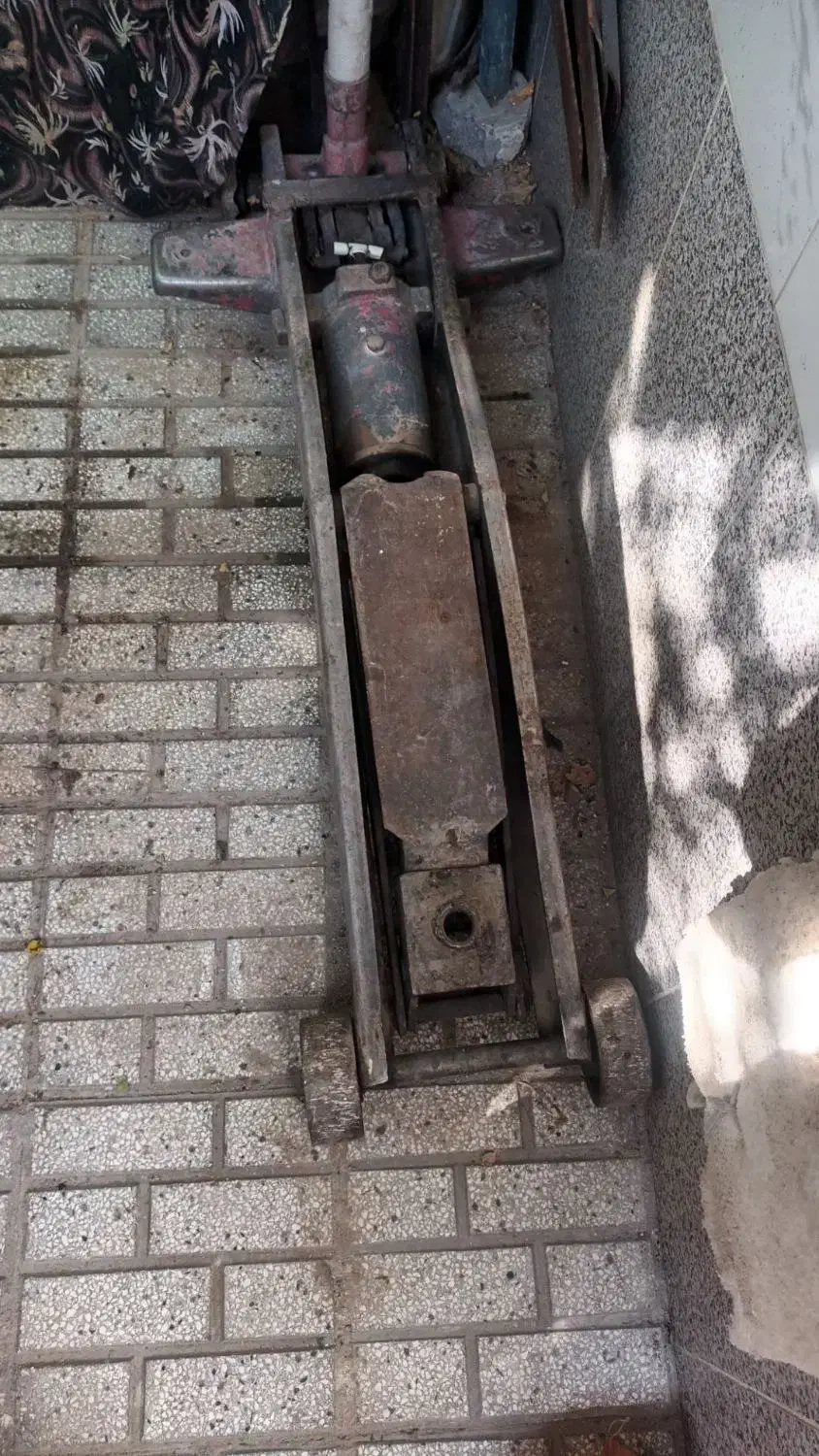 فروش یه عدد تلویزیون ۲۹|تلویزیون و پروژکتور|تربت‌حیدریه, رضاشهر|دیوار