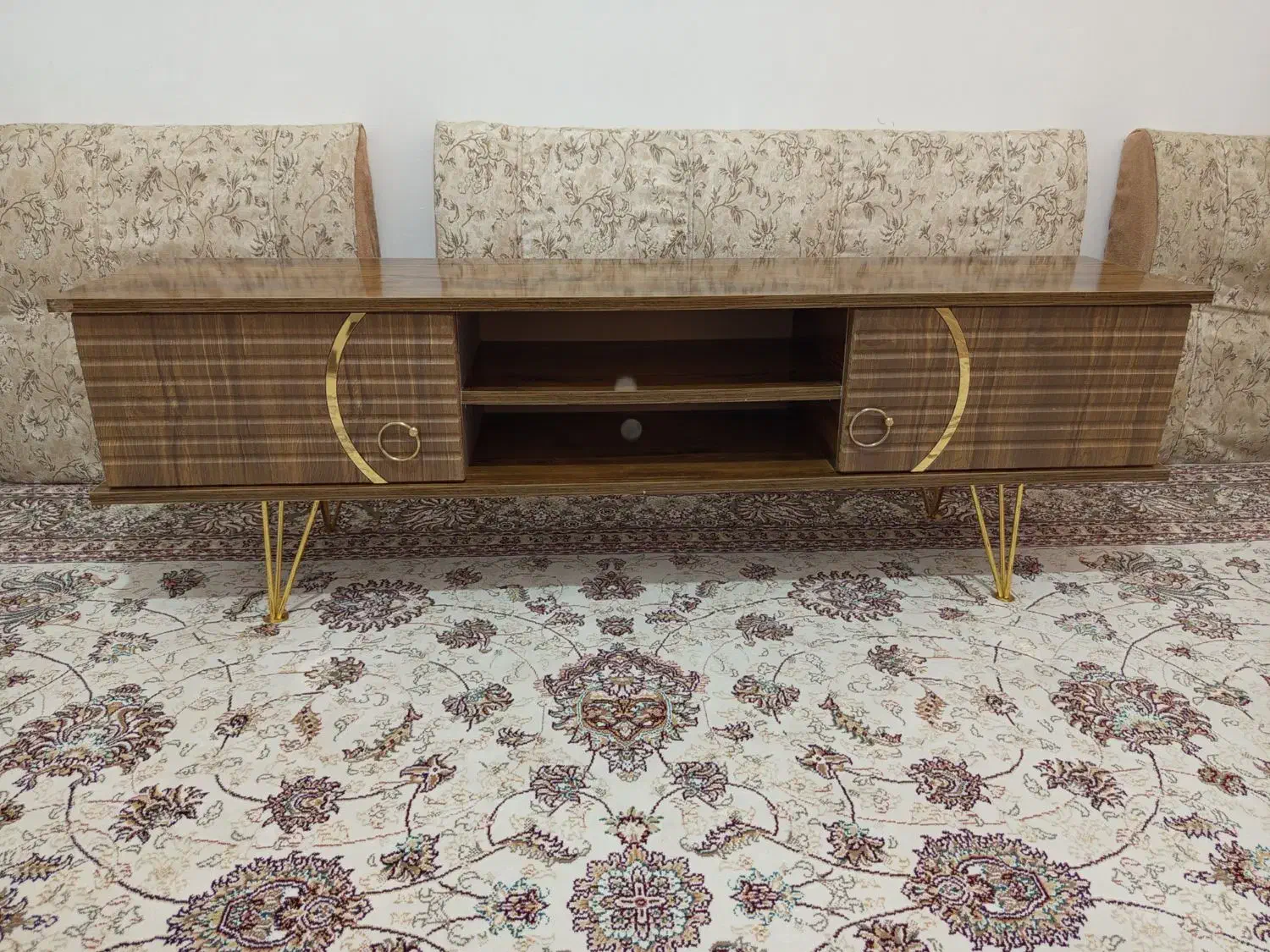 میز تلویزیون ،اینه پایه دار|میز تلویزیون|مریوان, |دیوار